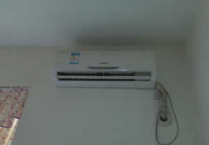 卧龙空调维修电话是多少