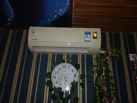 卧龙空调维修售后服务中心