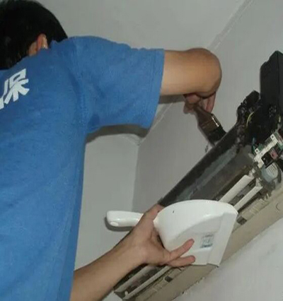 卧龙空调清洗保养