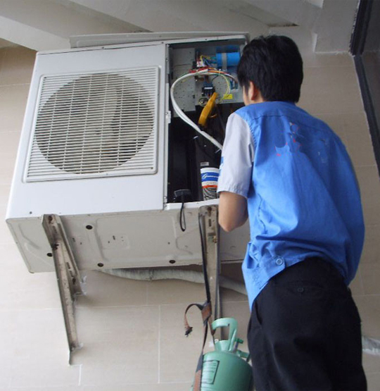 卧龙空调开机无反应维修